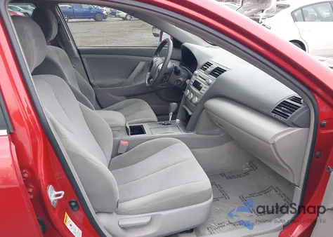 2010 Toyota Camry Le из США, поврежденный, VIN 4T1BF3EK3AU082962